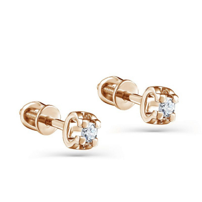 Gold earing with diamonds
