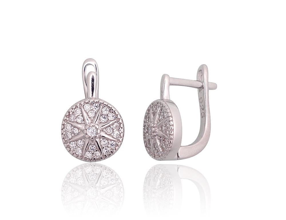 Silver earrings with 'english' lock