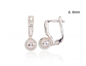 Silver earrings with 'english' lock