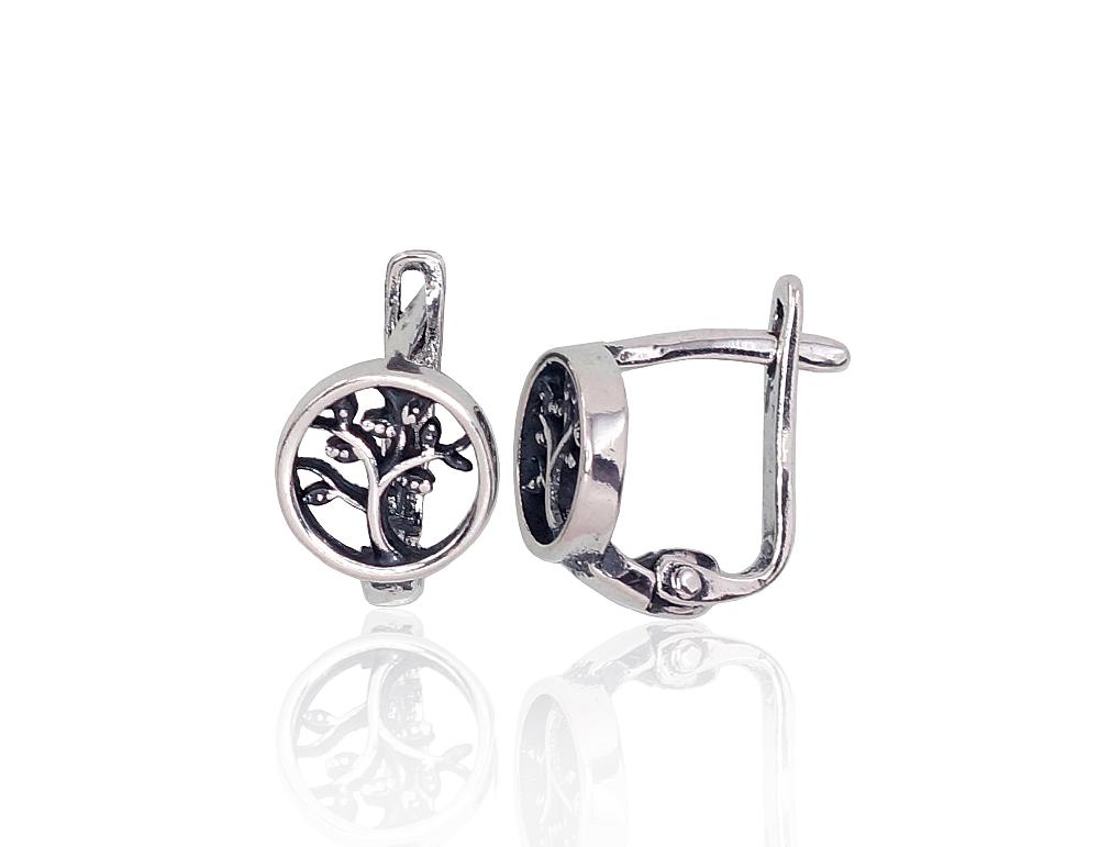 Silver earrings with 'english' lock