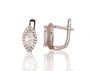 Silver earrings with 'english' lock