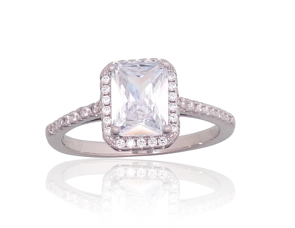 Серебряное кольцо