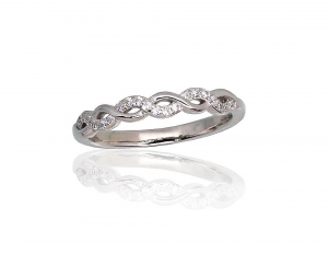 Серебряное кольцо