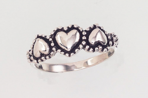 Серебряное кольцо