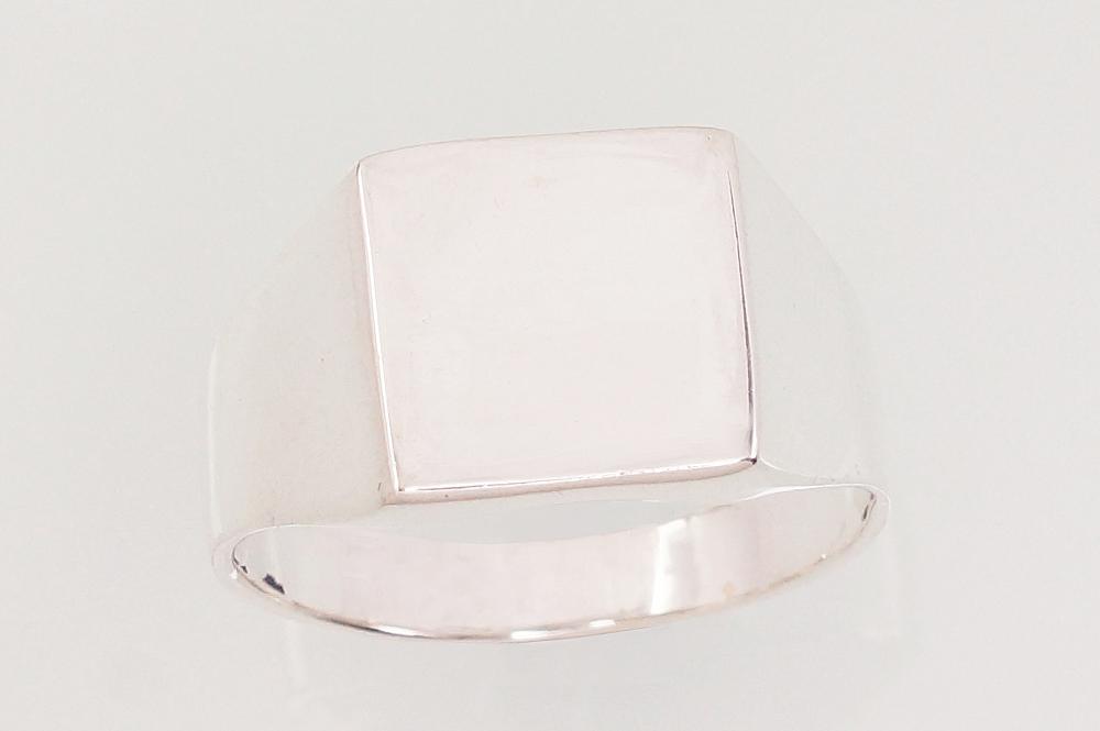 Серебряное кольцо Серебряное кольцо