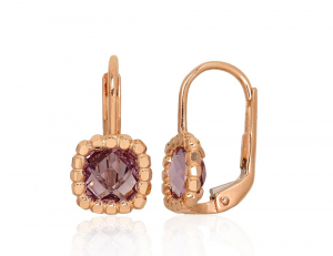 Gold earrings with 'english' lock