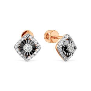 Gold earrings with diamond