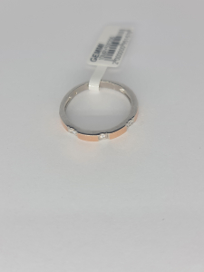 Silver ring with phianite