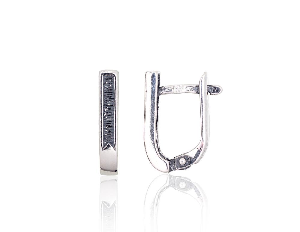 Silver earrings with 'english' lock