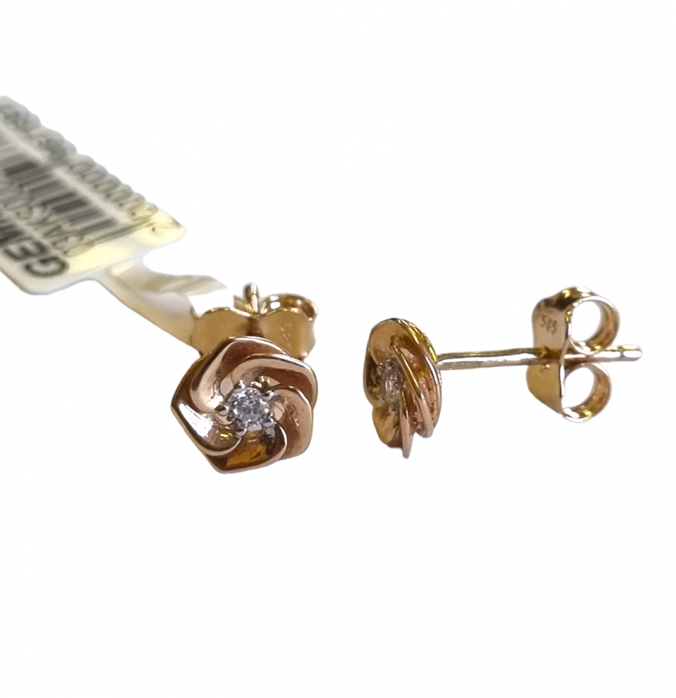 Gold earrings with phianites