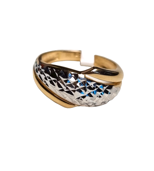 Gold ring