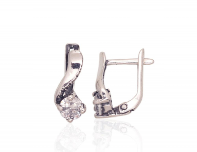 Silver earrings with 'english' lock