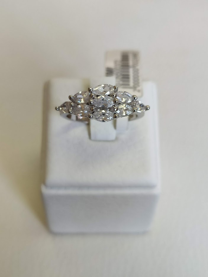 Серебряное кольцо Серебряное кольцо