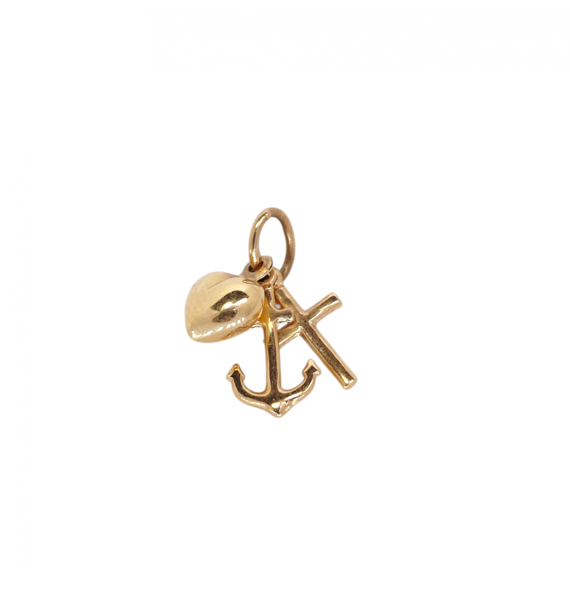 Gold pendant