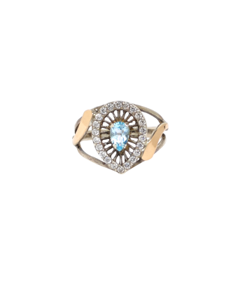 Silver ring with phianite