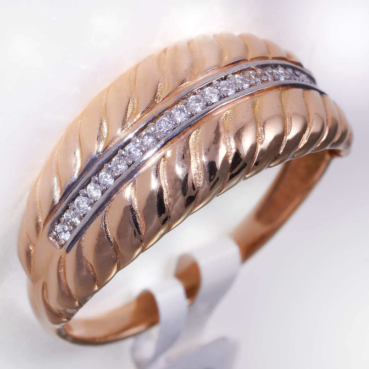 Zelta gredzens Zelta gredzens